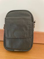 Housse appareil photo compact simili cuir gris