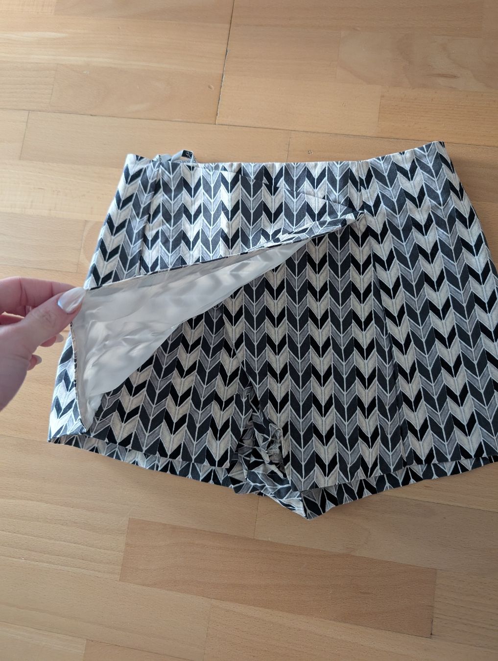 Hosen: Sommer Minirock (Hose) – Neu (gemäss Beschreibung) aus Wallisellen von sca97 2