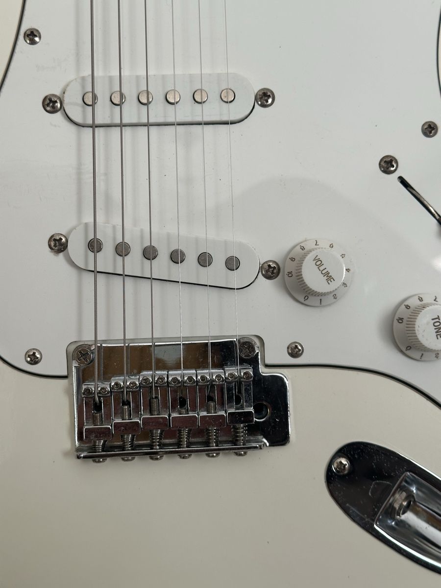 Hohner Strumenti musicali: Hohner E-Gitarre  – Usato da Münchenstein venduto da Colo52 1