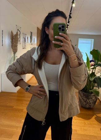 BRUNELLO CUCINELLI JACKE BEIGE