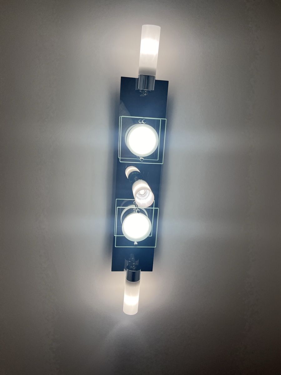 Lampadari & plafoniere: Vier Wand / Decke Lampe – Nuovo (secondo la descrizione) da Emmenbrücke venduto da Van92 1