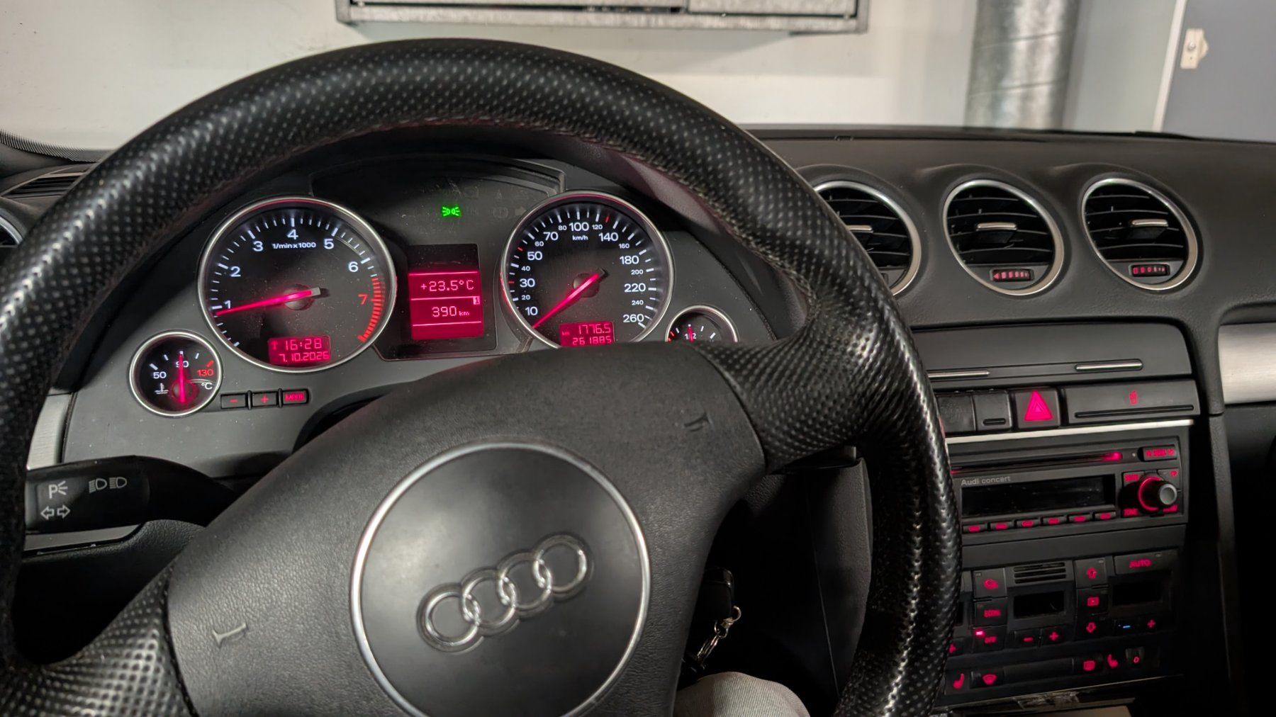 Audi Autos: Audi A4 Cabrio 1.8T S-LINE – Gebraucht aus Zürich von Misam 2