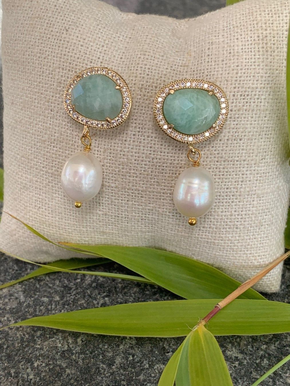 Orecchini pendenti & Orecchini a lobo: Traumhaft schöne Ohrhänger Perle Amazonit & echte Perle – Nuovo (secondo la descrizione) da Rombach venduto da Ivreajewels 3
