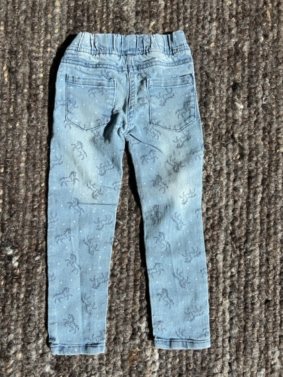 Pantaloni: Kinder Jeans Gr 116 – Usato da Winterthur venduto da LeonoraCor 1
