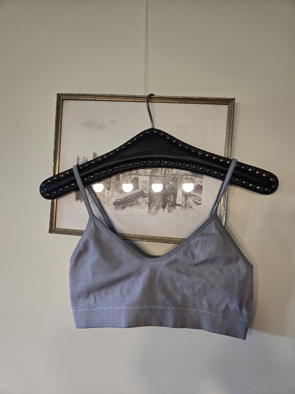 Sonstige Unterwäsche: Graues Bralette Grösse M (40) – Gebraucht aus Dübendorf von Timulka