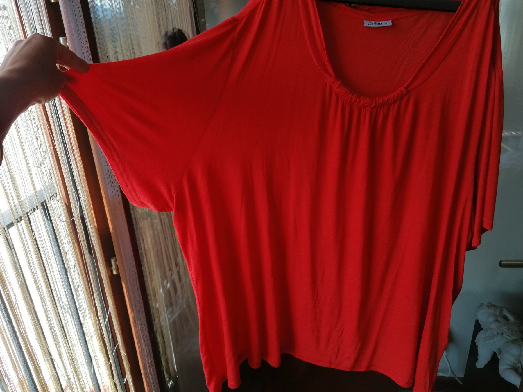 T-shirt: Sweet shirt orange gr 58 – Usato da Bedigliora venduto da Dolcezza0 3