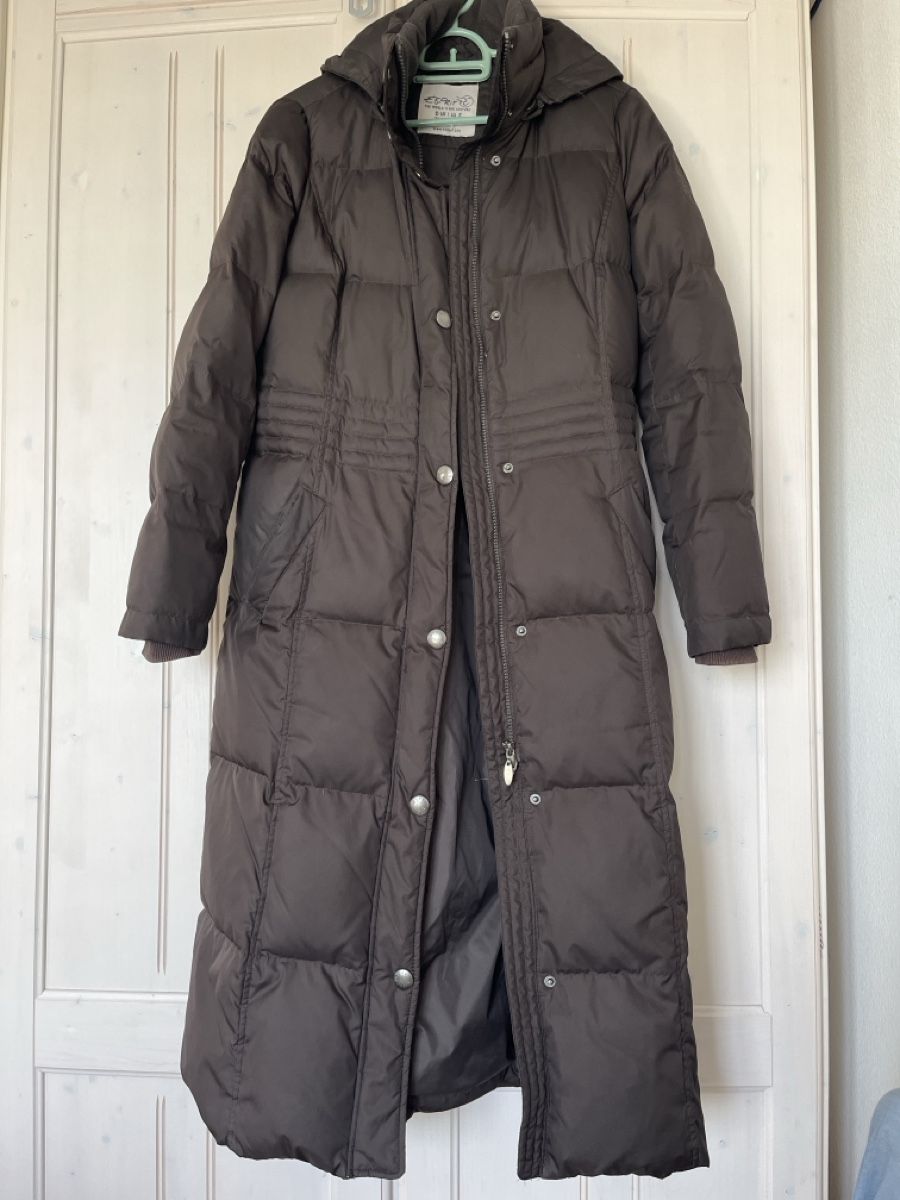 Esprit Cappotti: Esprit Damen Daunenmantel Gr 36 – Usato da Uetikon am See venduto da erz13