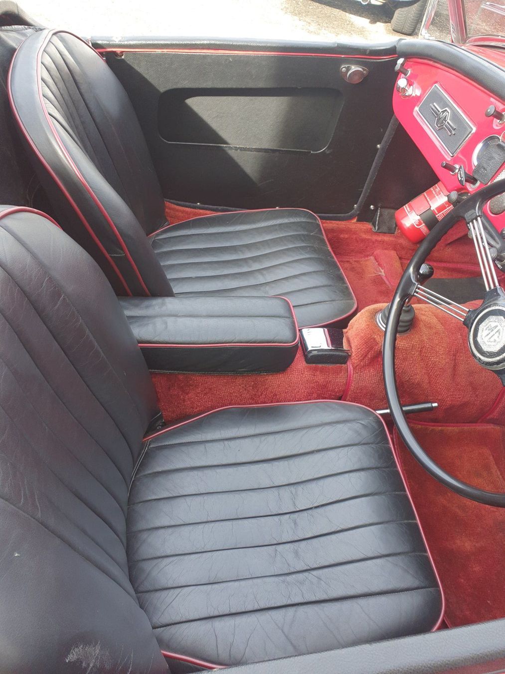 MG Automobili: MG A 1500  Oldtimer-Cabriolet – Usato da Schwarzenbach SG venduto da MGTC 7