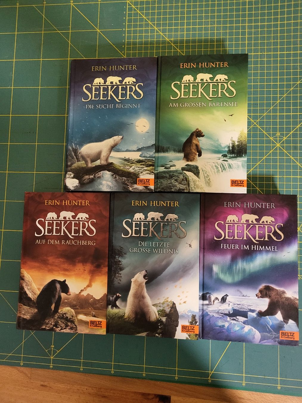 Libri: Seekers von Erin Hunter – Nuovo (secondo la descrizione) da Möriken AG venduto da Vandine