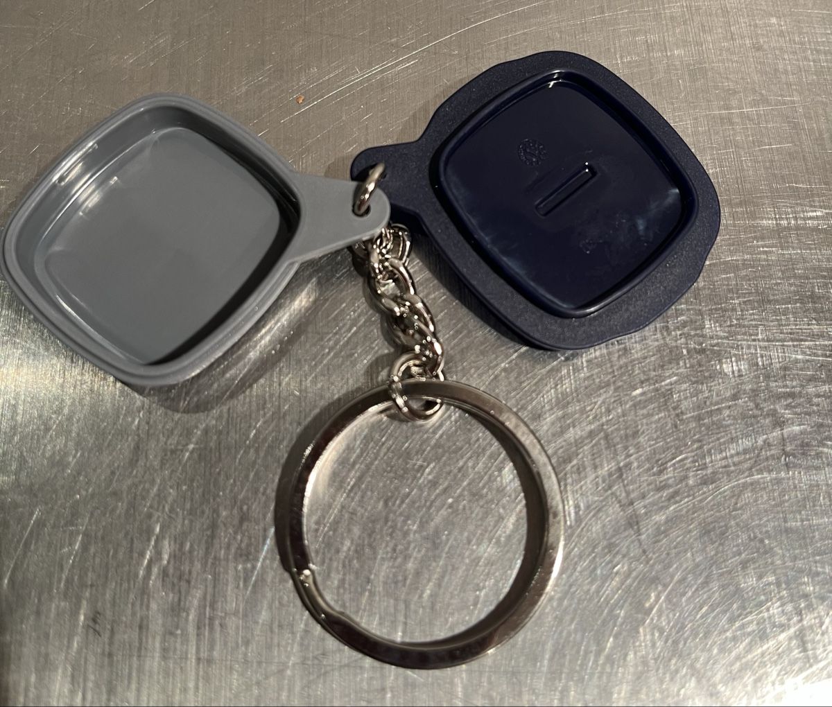 Portachiavi: Schlüsselanhänger Tupperware – Nuovo e nell'imballaggio originale da Adetswil venduto da Speedy-Simba 1