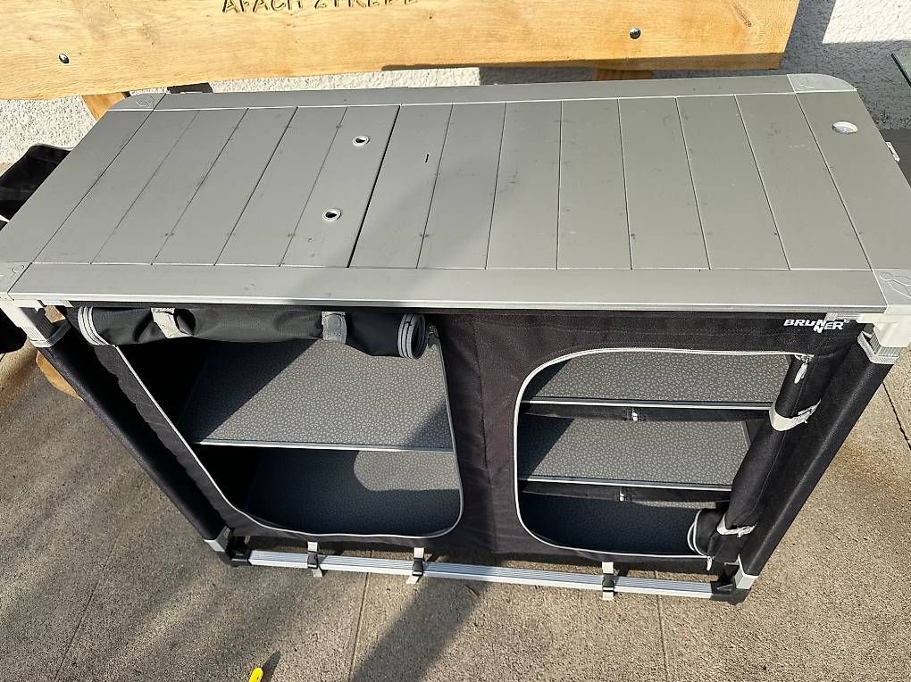 Cucine complete: Outdoor Küchenmöbel – Usato da Schalunen venduto da BonsaiU64 4
