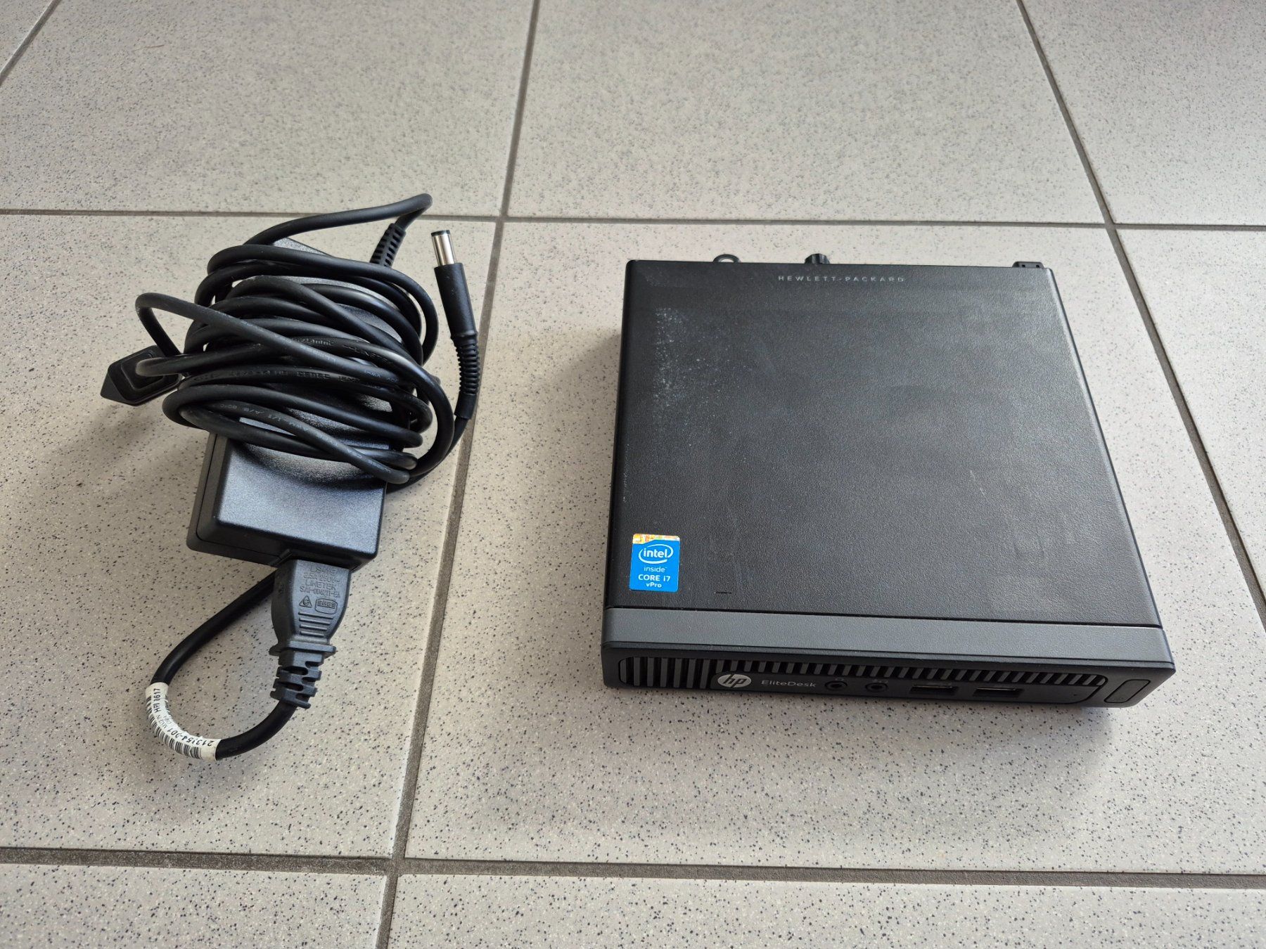 Hewlett Packard PC: HP EliteDesk Mini PC Intel Core i7 Windows 10 – Usato da Rüti b. Lyssach venduto da Fidi4 1