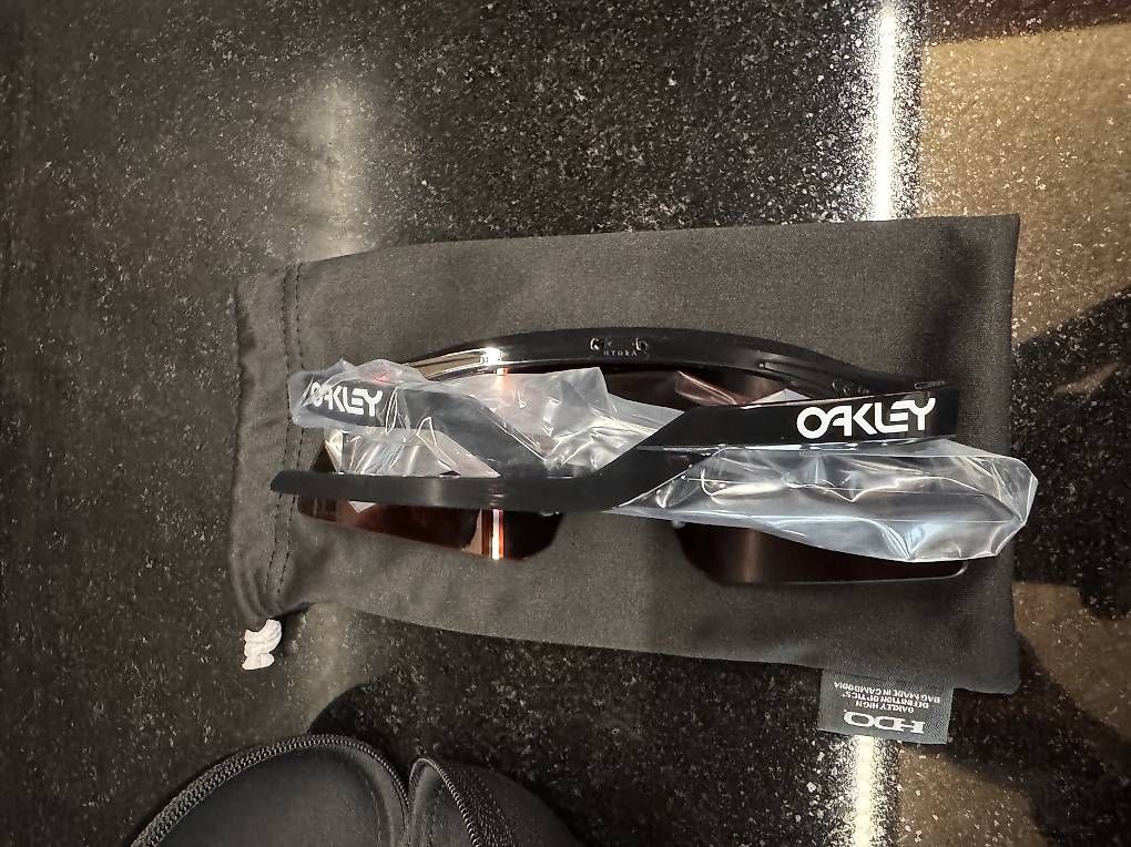 Occhiali & Lenti: Oakley Hydra gold  – Usato da Locarno venduto da jea_7xgf 2