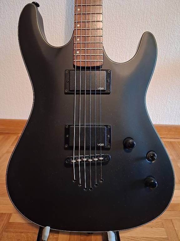 Strumenti musicali: Guitare VGS stage one select – Usato da Puidoux venduto da alexandra.du 2