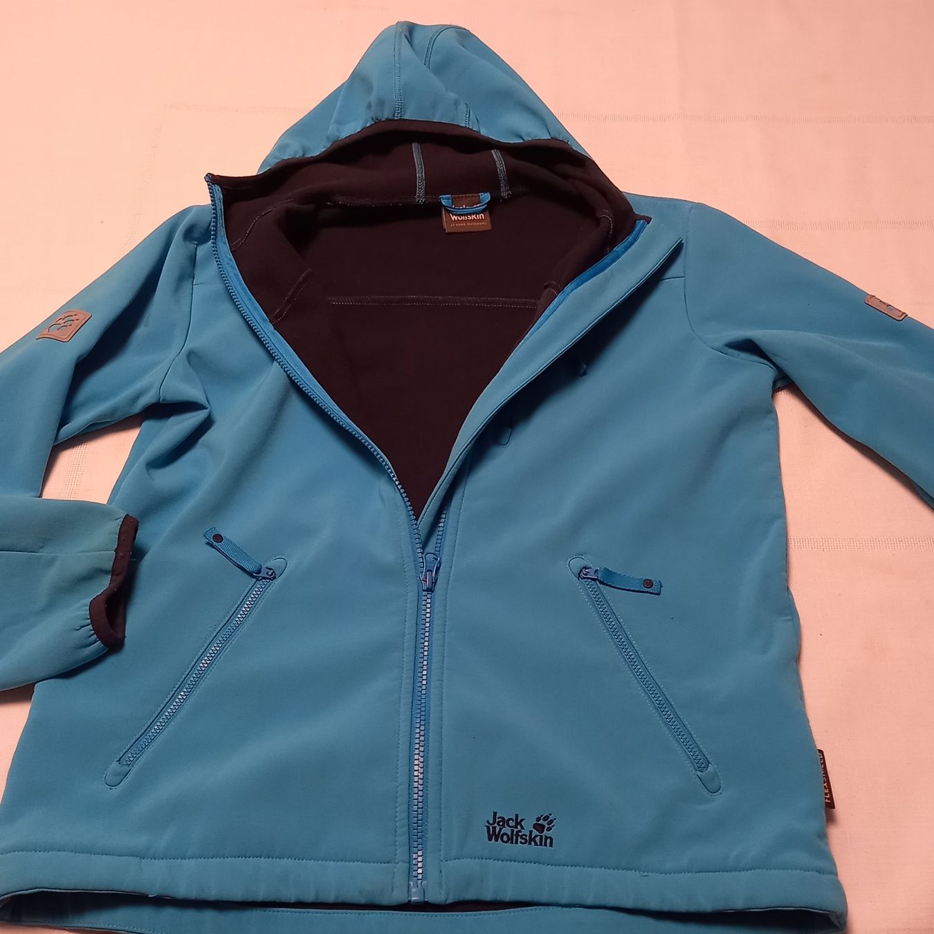 Jack Wolfskin Giacche: Jack Wolfskin Übergangsjacke Gr. 164 – Usato da Brüttisellen venduto da kikaninchen79 1
