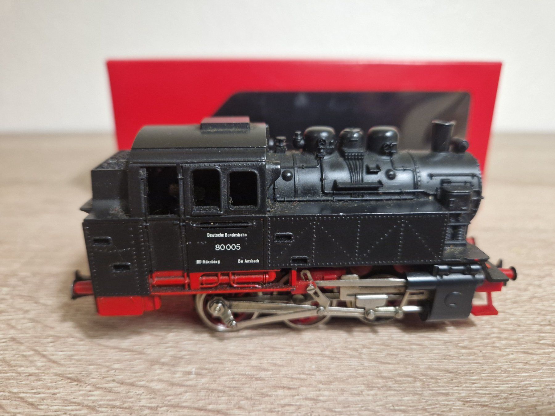 Lima Modelleisenbahnen: Lima Dampflok BR 80 DB H0 – Gebraucht aus St-Aubin-Sauges von tantome 1