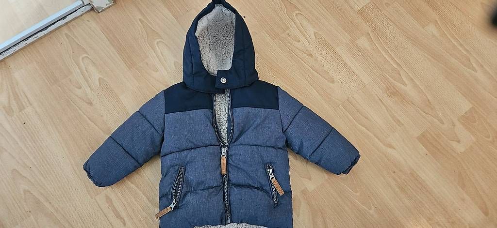 Giacche & Cappotti: Winterjacke Gr. 80 – Nuovo (secondo la descrizione) da Buchs AG venduto da Naila.Keinath 1