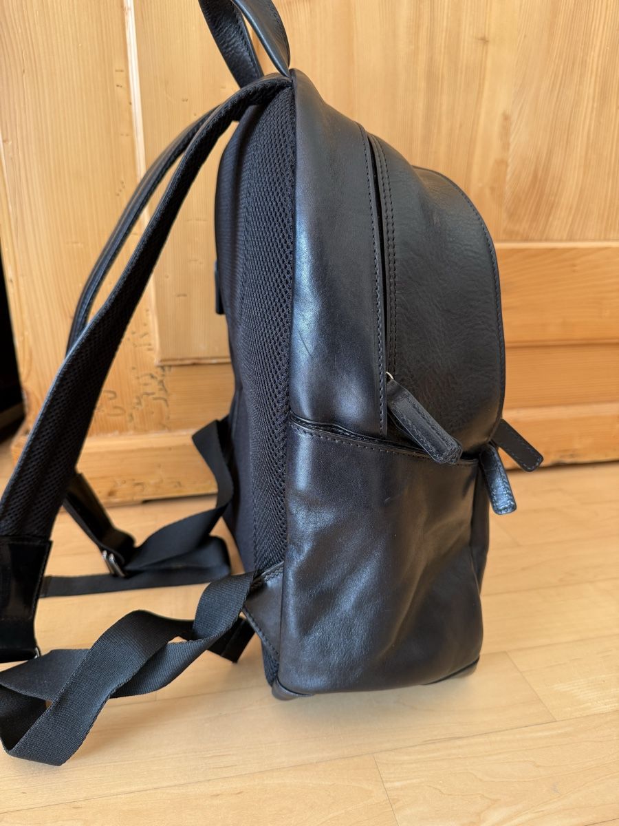 Navyboot Zaini: Navyboot grosser Rucksack aus Leder schwarz – Usato da Uster venduto da Schangnau87 2