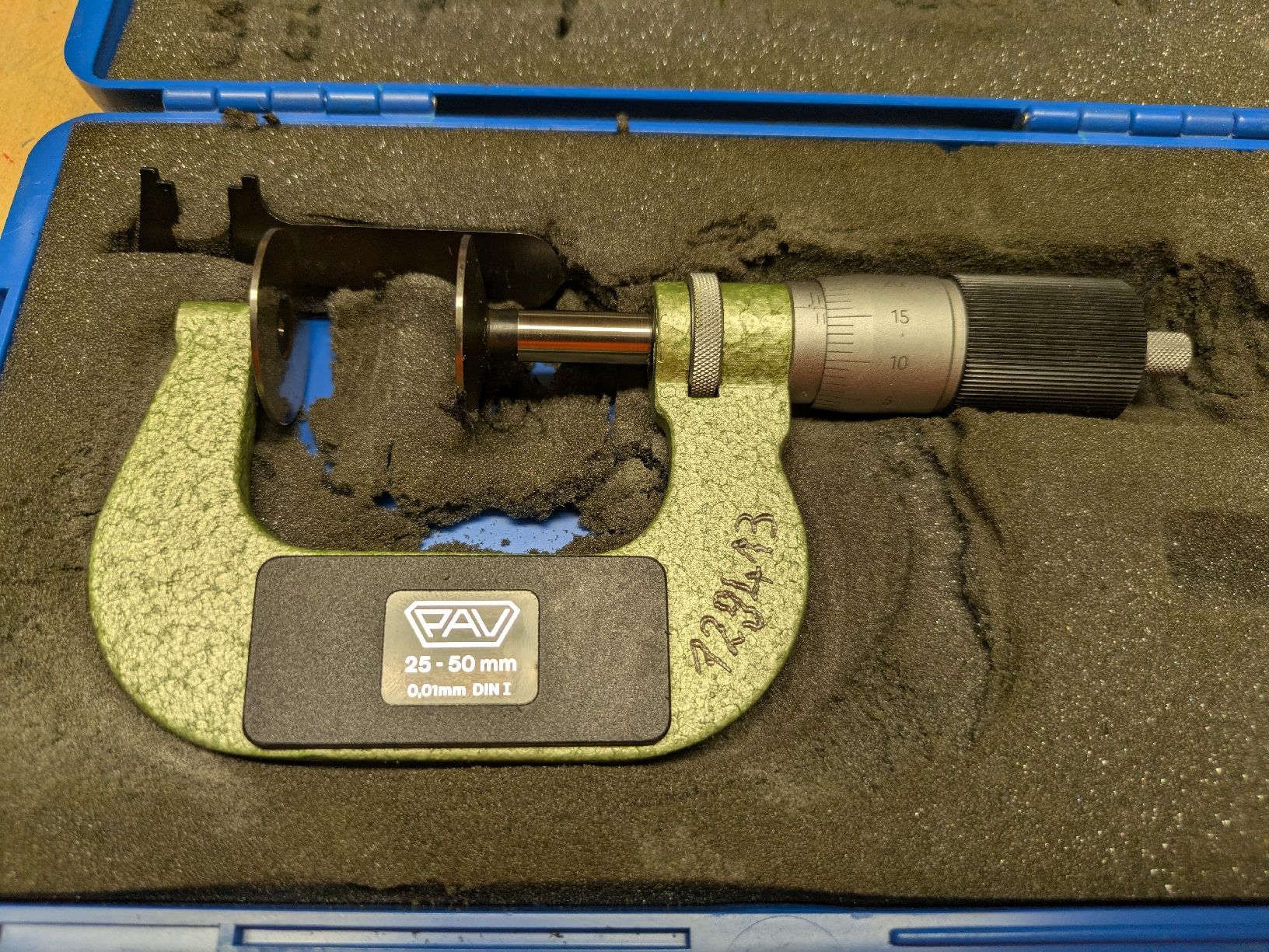 Mesurer: Tellermikrometer PAV 25-50 – D'occasion à Schönengrund par UlliDiem