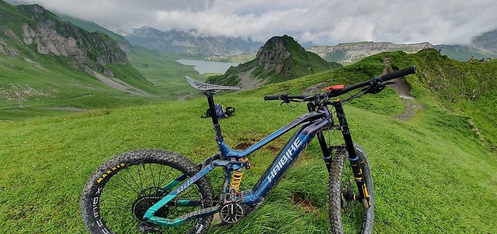 Velos: Haibike Nduro 8.0 Gr.L – Gebraucht aus Welschenrohr von smech