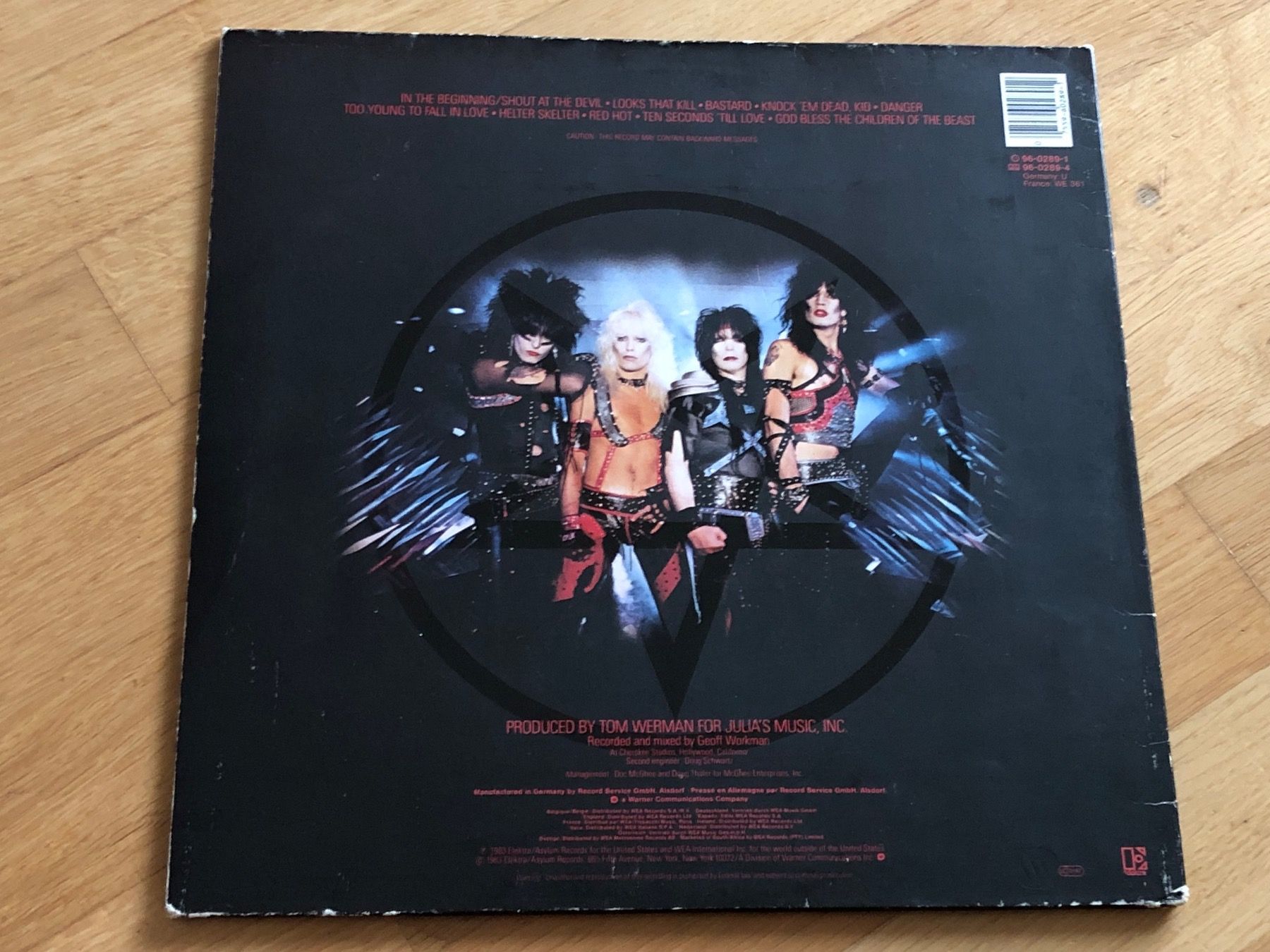 Schallplatten: Mötley Crüe. 1983. Shout At The Devil – Gebraucht aus Faulensee von Mizuno06 1
