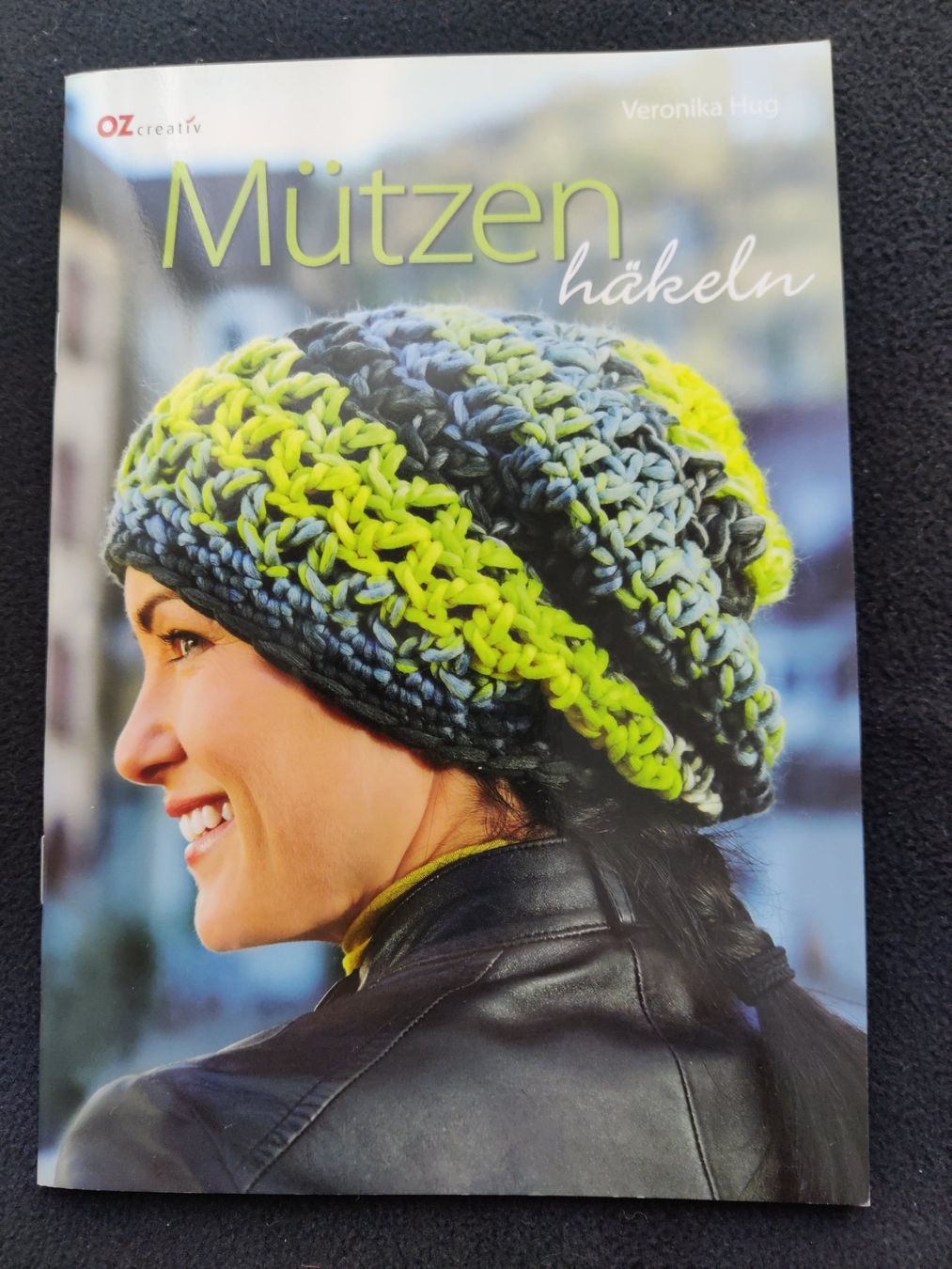 Libri: * Mützen häkeln / Veronika Hug - OZCreativ 2012 – Usato da Muttenz venduto da Negnuja