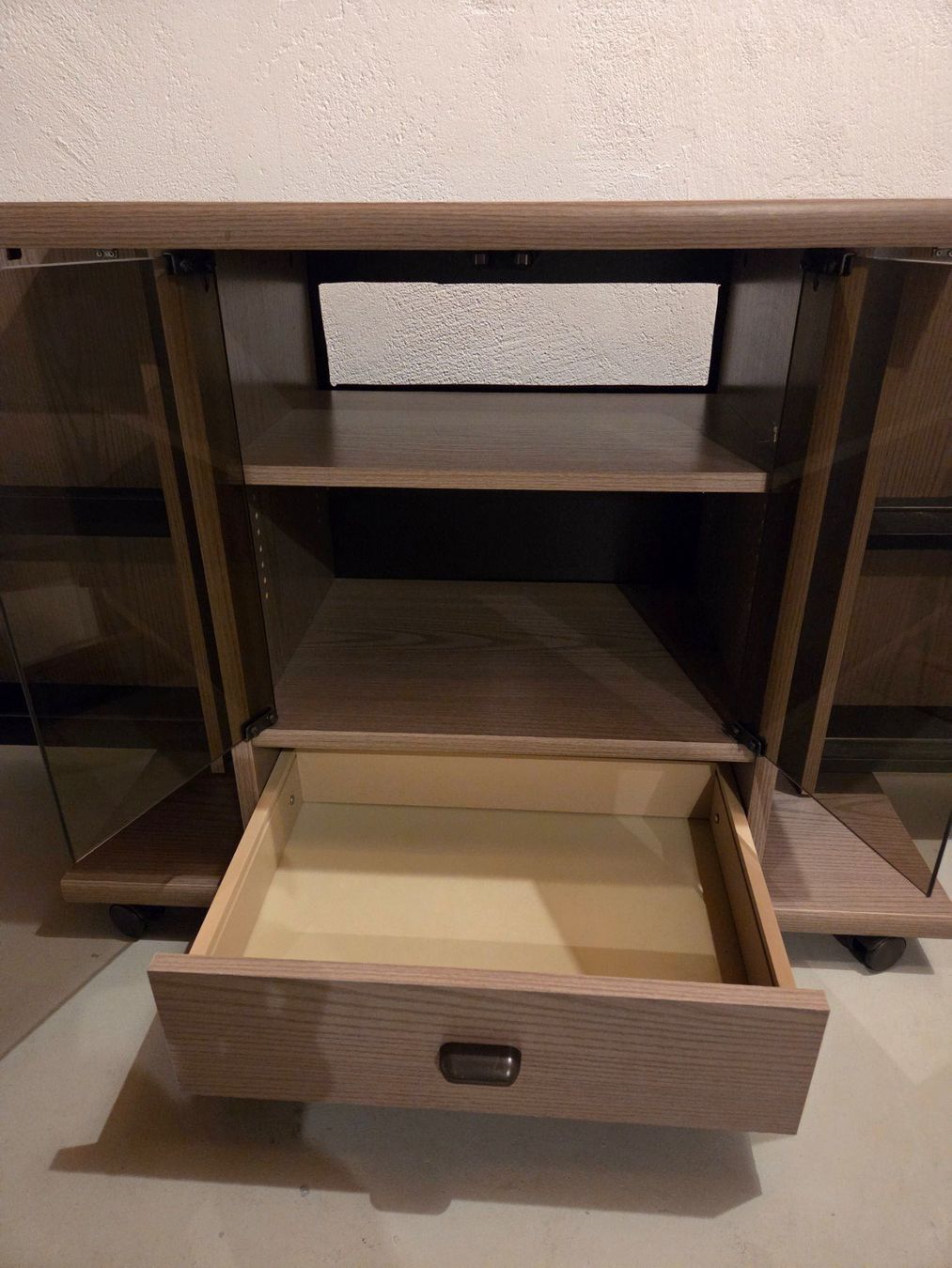 TV Möbel: Vintage Sideboard aus den 1990er Jahren – Gebraucht aus Näfels von SuEdHe 4