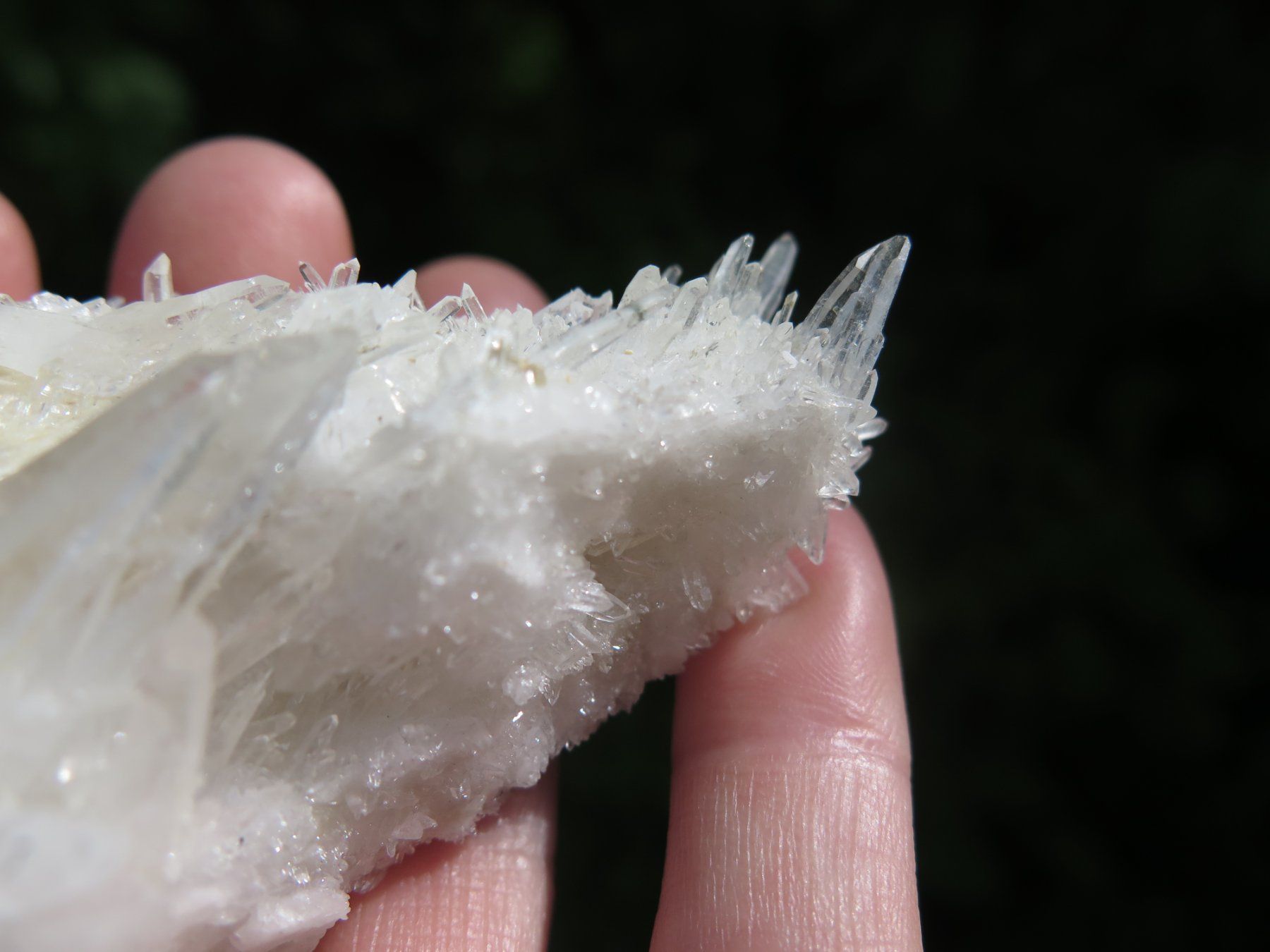 Mineralien & Heilsteine: Bergkristall mit vielen Spitzen – Gebraucht aus Schaffhausen von Yamakana51L8736OQ8 7