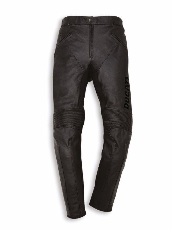 Dainese Pantaloni: Ducati Kompanie C3 Motorrad-Lederhose – Nuovo (secondo la descrizione) da Frauenfeld venduto da Moto77_AG 1