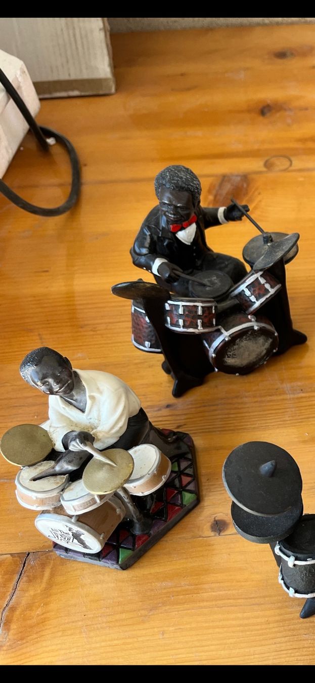 Statuette: Figurines percussions – Usato da La Neuveville venduto da MaSandri