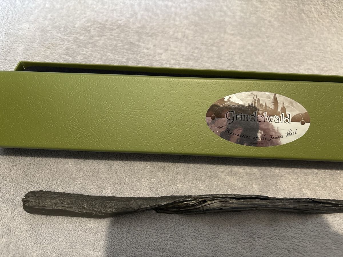 Statuette: Zauberstab Harry Potter Grindelwald Neu mit Box – Nuovo (secondo la descrizione) da Zürich venduto da zimtstern45 1