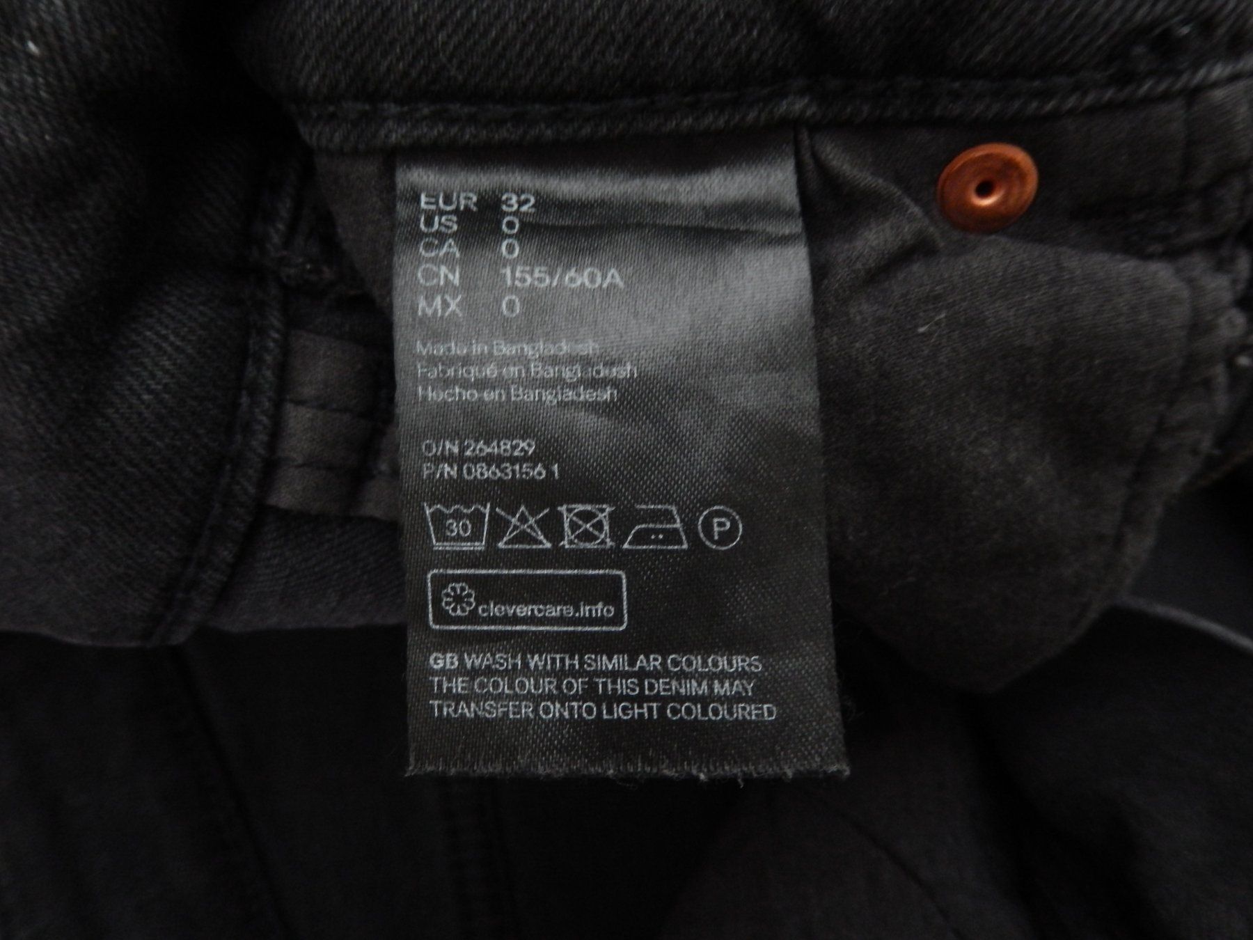 H&M Jeans: H&M DIVIDED Skinny Bermudas Gr. XXS – Usato da Tuggen venduto da vivira 7