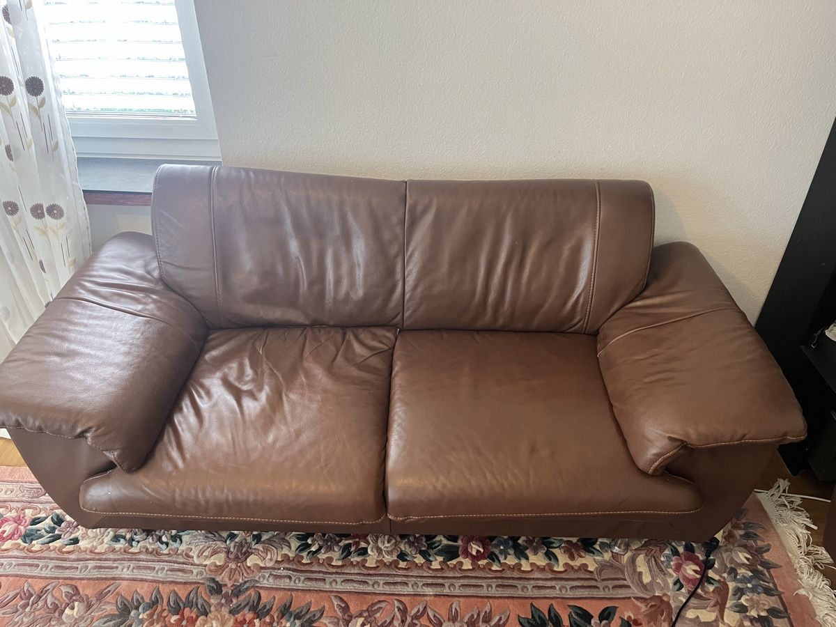 Divani: Sofa – Usato da Oftringen venduto da hkch1907
