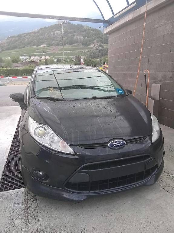 Ford Autos: Ford fiesta 1.6 – D'occasion à Sierre par pec_lj6j