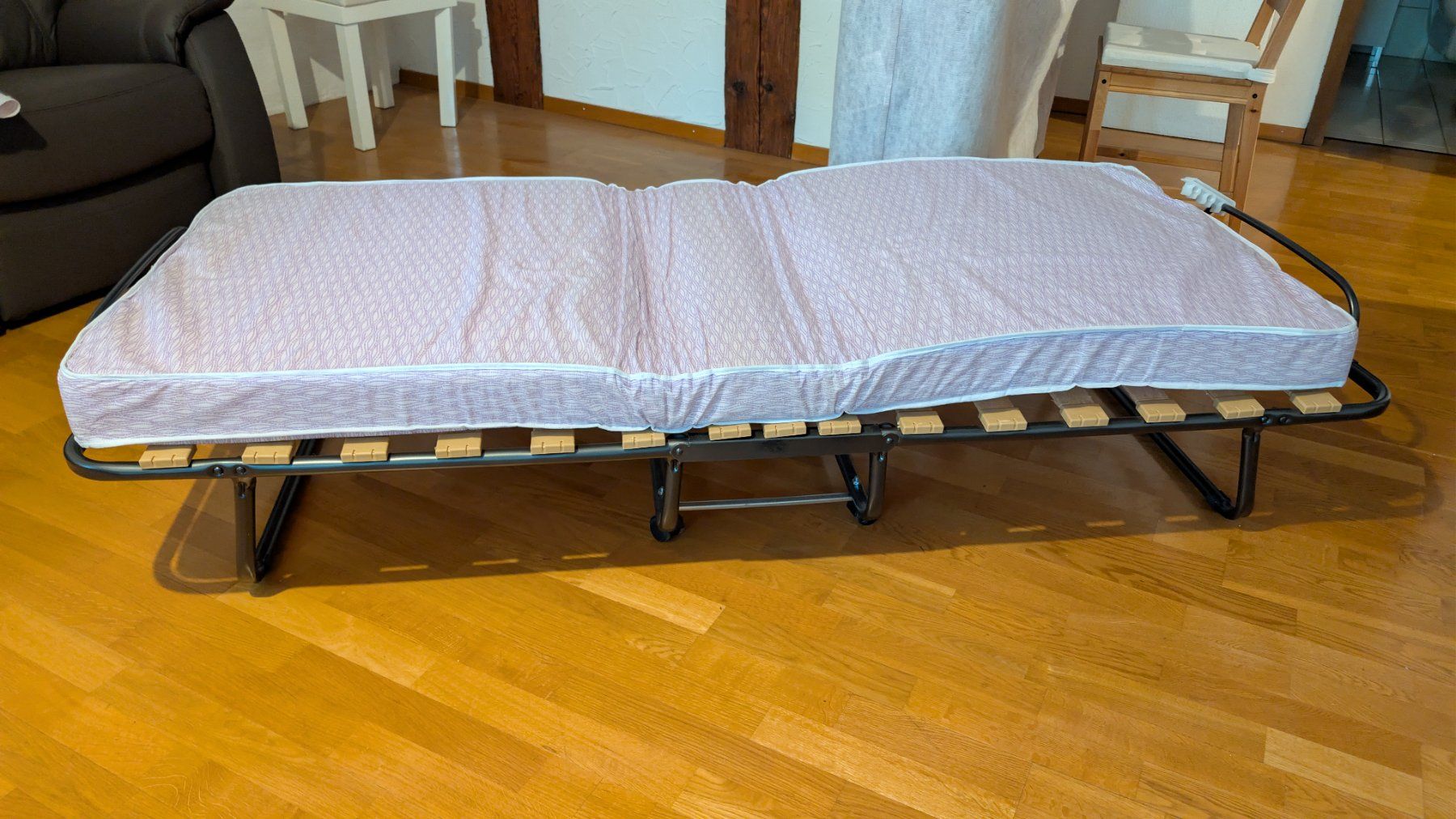 Betten: Klappbett – Gebraucht aus Rapperswil SG von Danakka 1