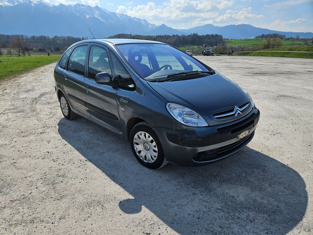 Citroën Automobili: Occ Citroen Picasso 1.6i neu abMFK – Usato da Helgisried venduto da be1361