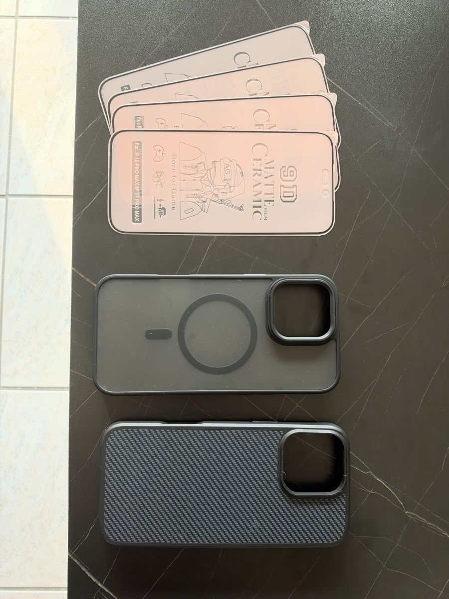 Apple Telefoni cellulari / Smartphones: Iphone 16 pro max 512gb black titanium – Nuovo (secondo la descrizione) da Bellinzona venduto da Peet94 6