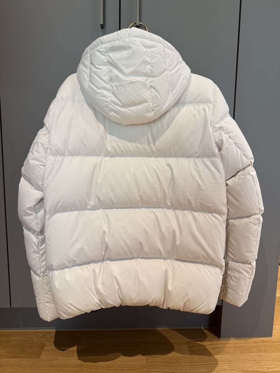 Tommy Hilfiger Giacche: Tommy Hilfiger Jacke – Nuovo (secondo la descrizione) da Brunnen venduto da pel_vk7g 1