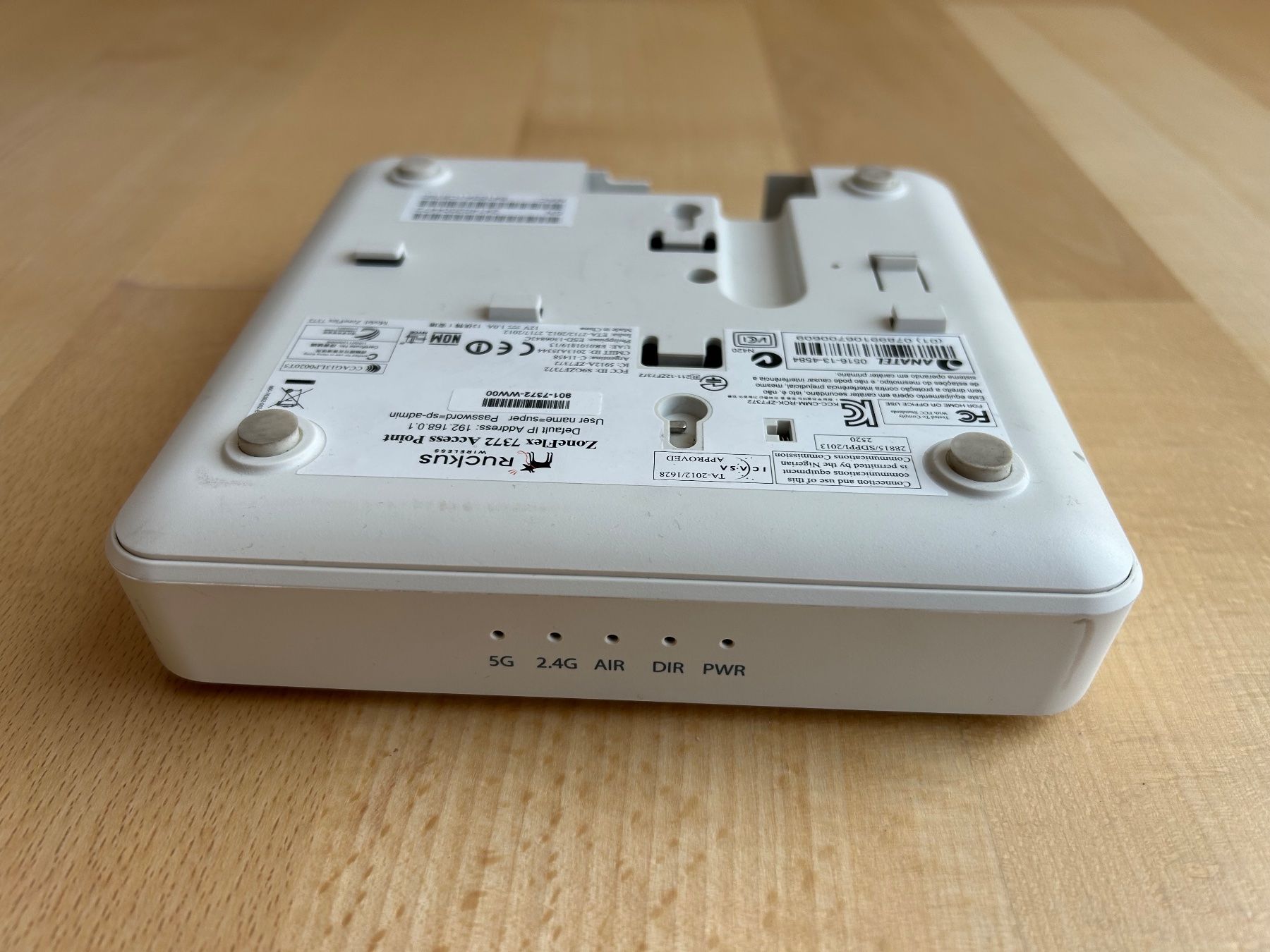 Modems & Router: Ruckus ZoneFlex 7372 Wireless Access Point (WLAN) – Gebraucht aus Bremgarten AG von Auctionforyou 4