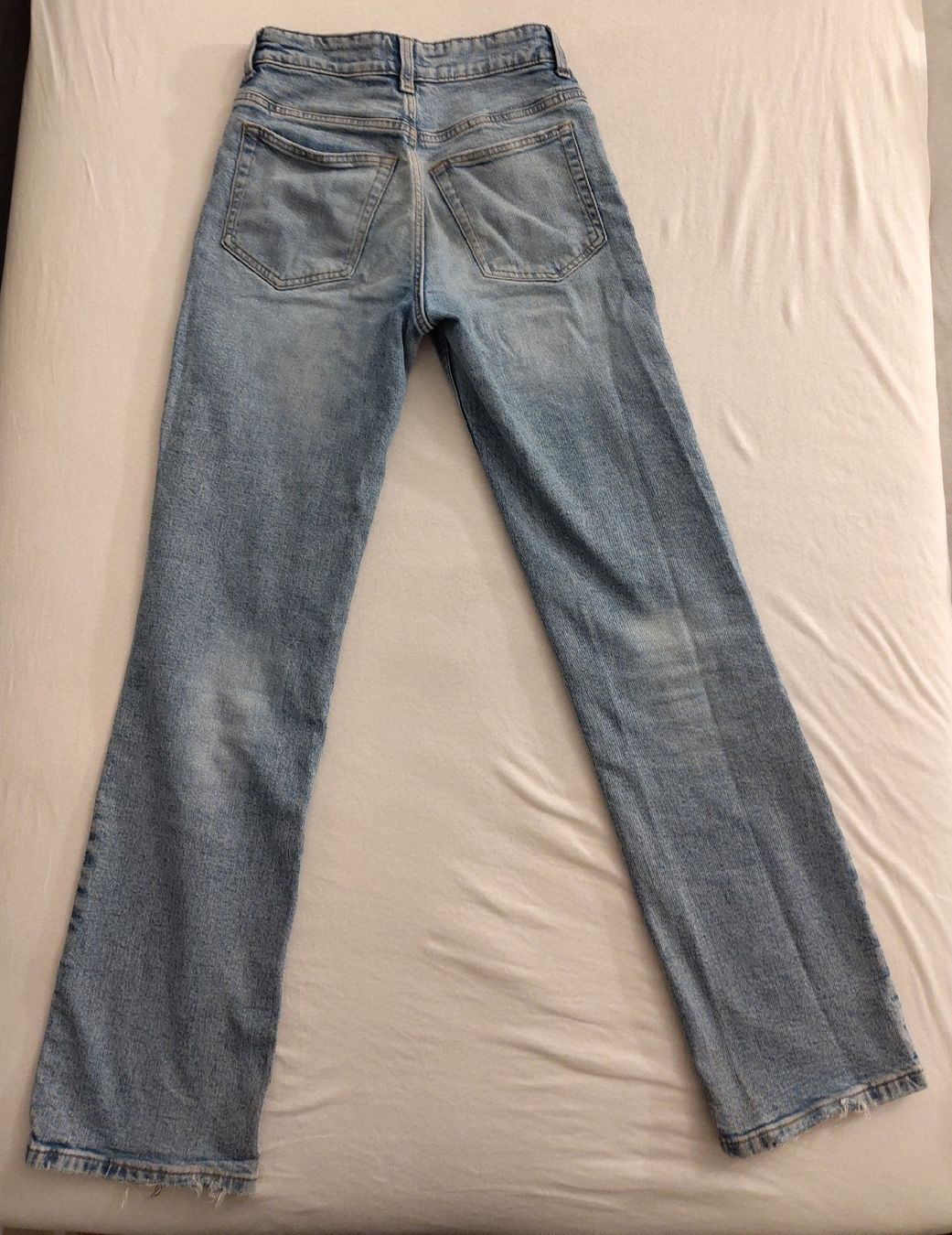 H&M Hosen: H&M Jeans blau Grösse 34  – Gebraucht aus Uster von Lina.123 1