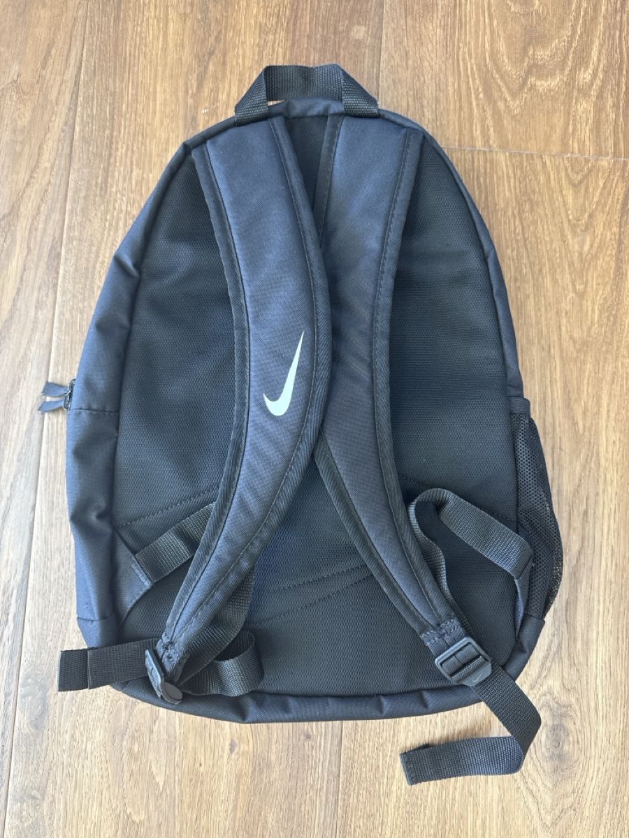 Nike Zaini: Nike Rucksack BSC Young Boys – Usato da Lyss venduto da Auhalia 1
