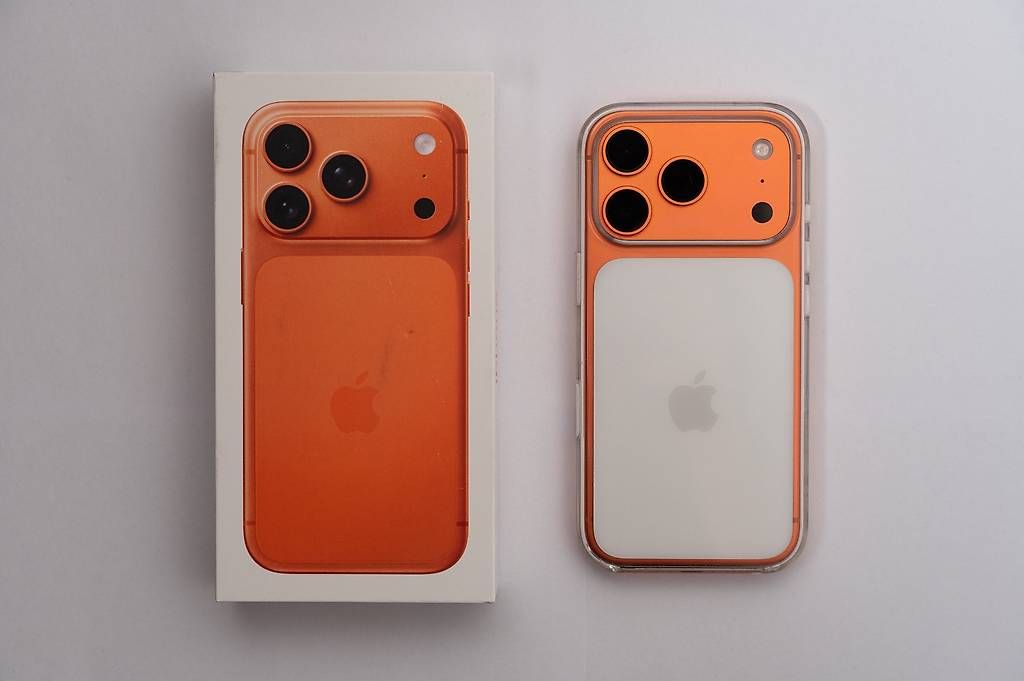 Telefoni cellulari / Smartphones: iPhone 17 Pro 512GB Cosmic Orange – Usato da Fischingen venduto da philippsturzenegger 4
