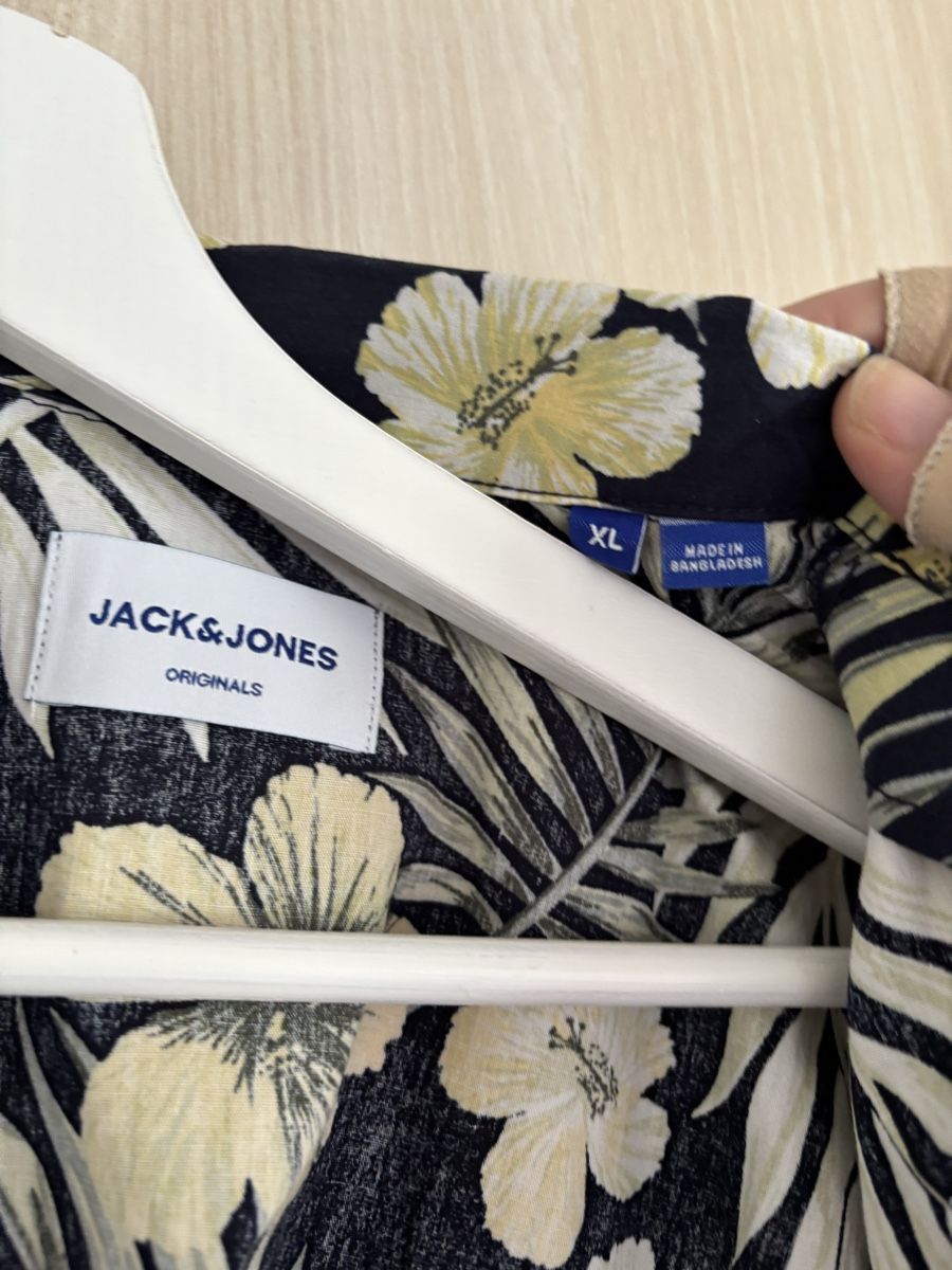 Hemden: Hemd kurzarm Jack&Jones Grösse XL  – Neu (gemäss Beschreibung) aus Wald AR von bertli00 2