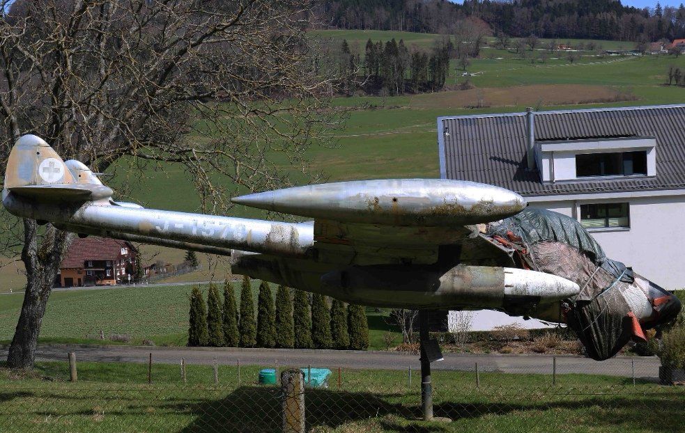 Misurare: Flugzeugnummer DH-100 Vampire J-1190 Fliegertruppe Luftwaffe – Usato da Neuenkirch venduto da bf-109 4