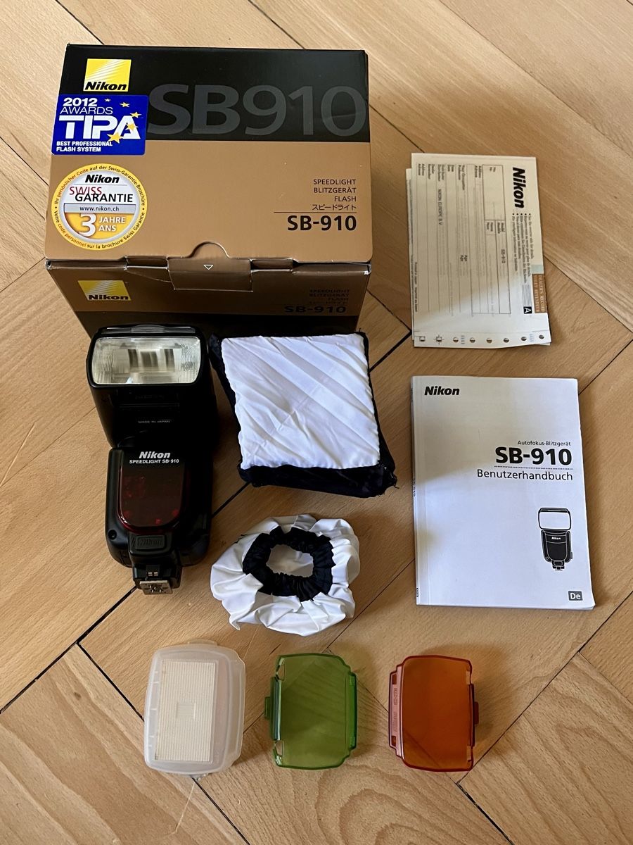 Nikon Flash: Nikon SB-910 Speedlight  – Usato da Bern venduto da Mark771