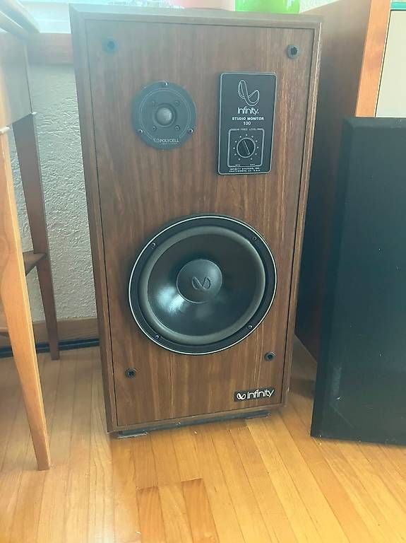 Infinity Lautsprecher: 4 Studiomonitore mit Power, zwei davon sind Infinity – Gebraucht aus Heimberg von Bumerang02 1