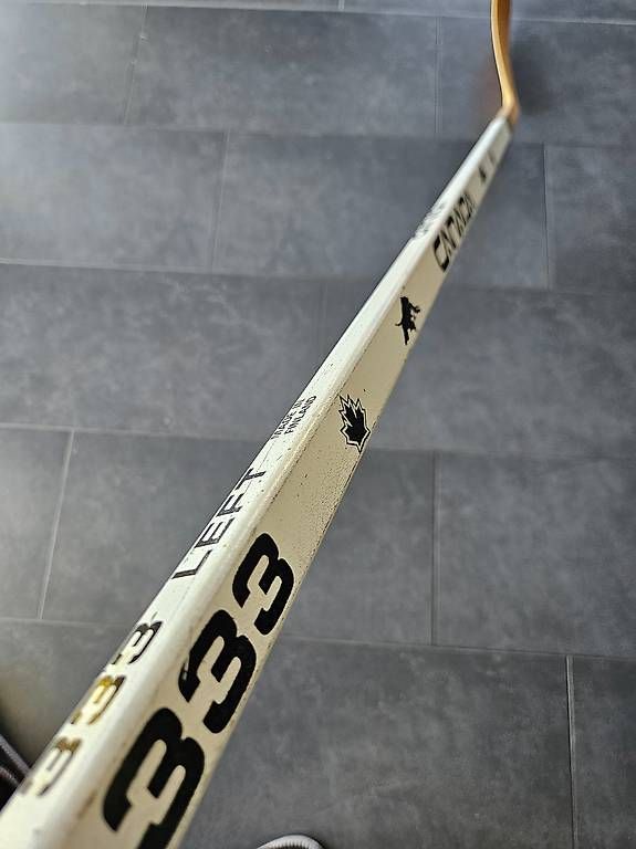 Bastoni & Pale: Hockey Schläger 333 Kanada – Usato da Neudorf venduto da Vogelhof 1