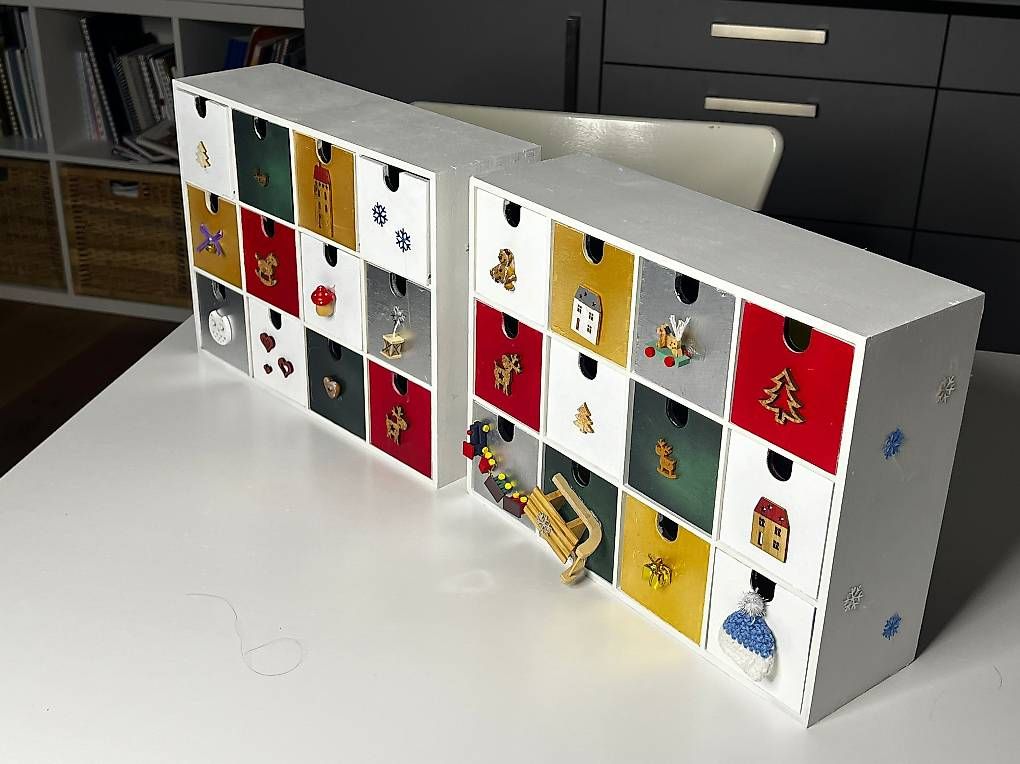 Alle Dekorationen: Adventkalender – Gebraucht aus Lostorf von Slyfoxakay 1