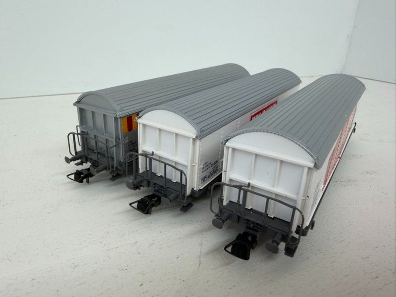 Roco Modelleisenbahnen: Spur H0 Roco 3 er Set SBB Schiebewandwagen – Gebraucht aus Büsserach von ModellbahnDepot 5