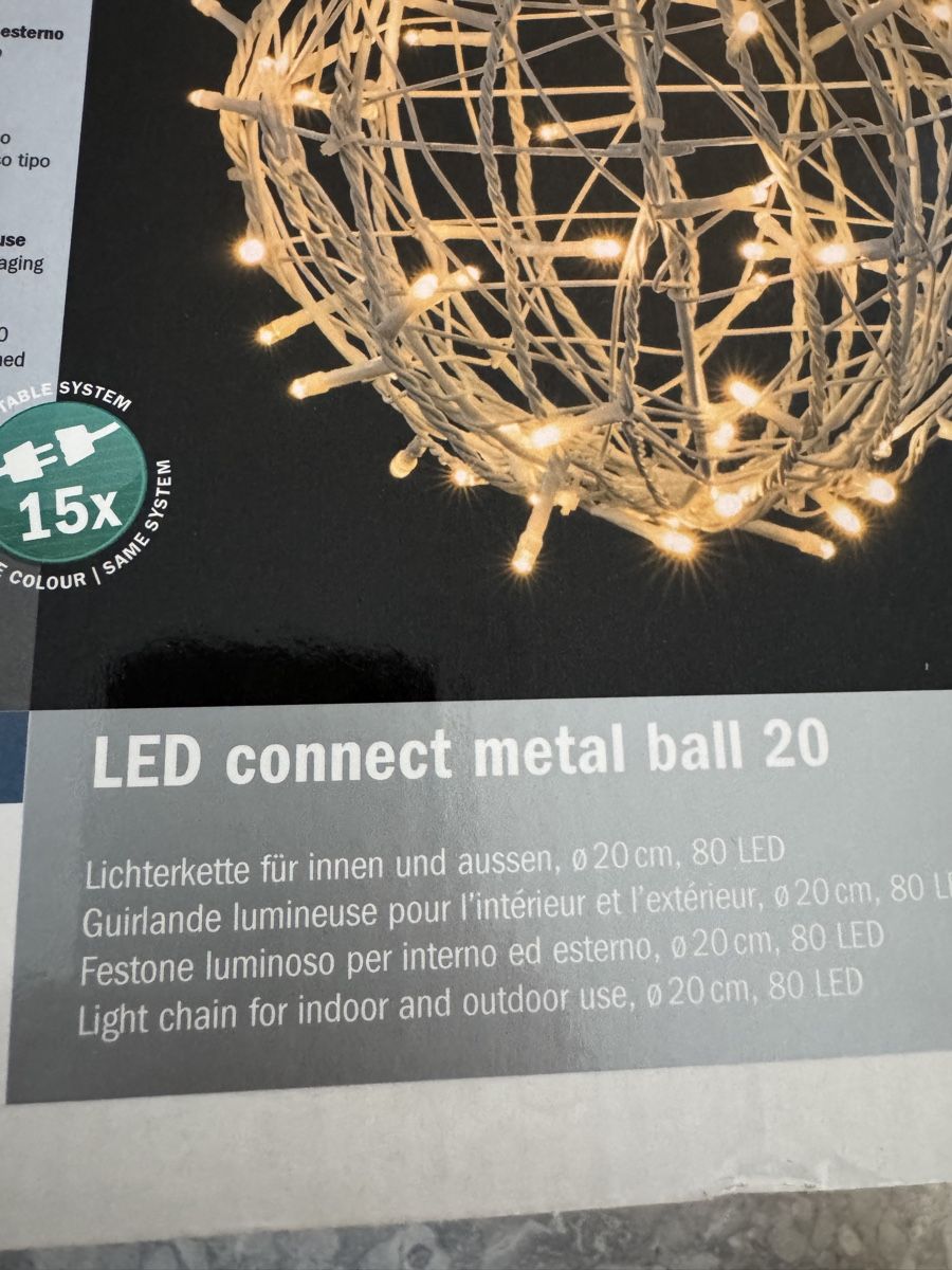 Tutte le decorazioni: Festive party LED Light Balls & Star – Usato da Jonen venduto da chrispluess 5